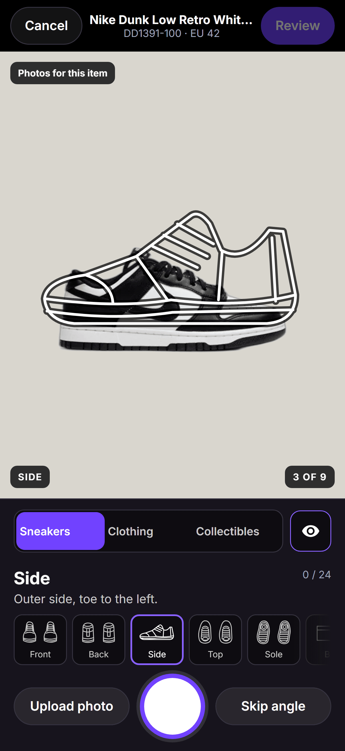 Die geführte Fotokamera der RestocksAIO-Telefon-App: Seitenansicht eines Nike Dunk Low mit Umriss, 3 von 9 Ansichten